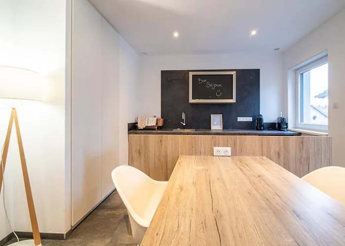 Intimiste Avec Jacuzzi - Proche Europa Park *