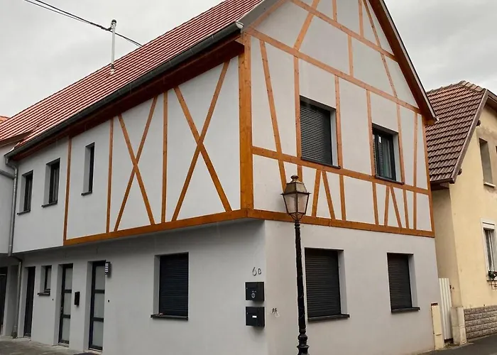 Intimiste Avec Jacuzzi - Proche Europa Park Apartman *